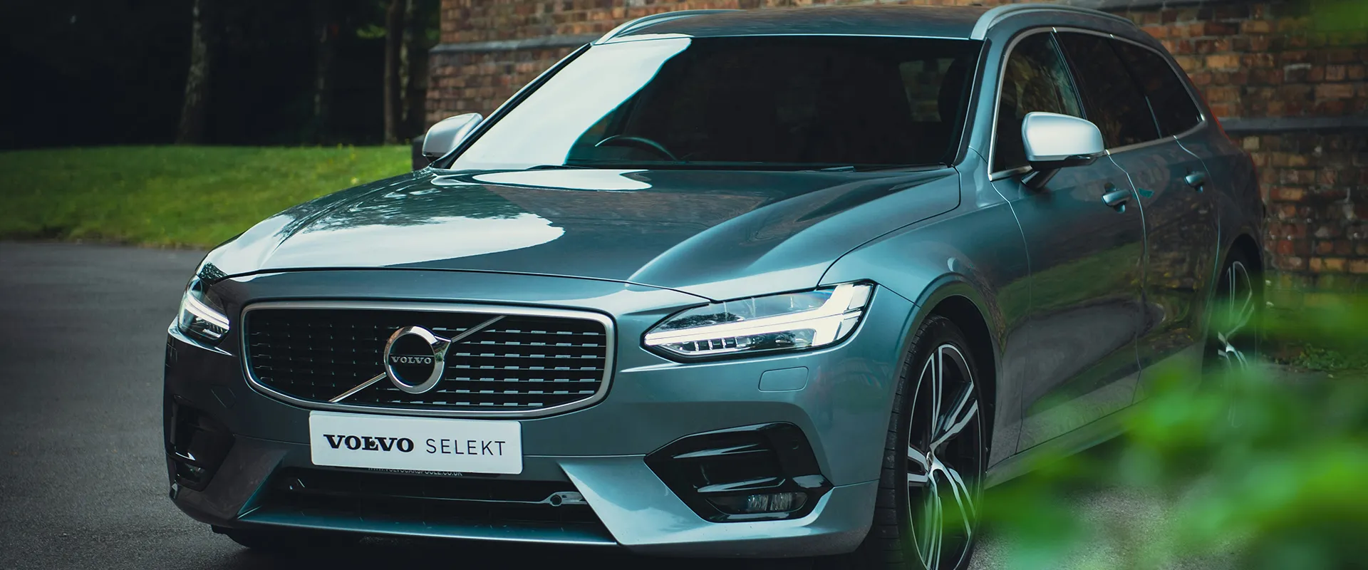 Volvo Repair and Service near Crystal Lake, IL